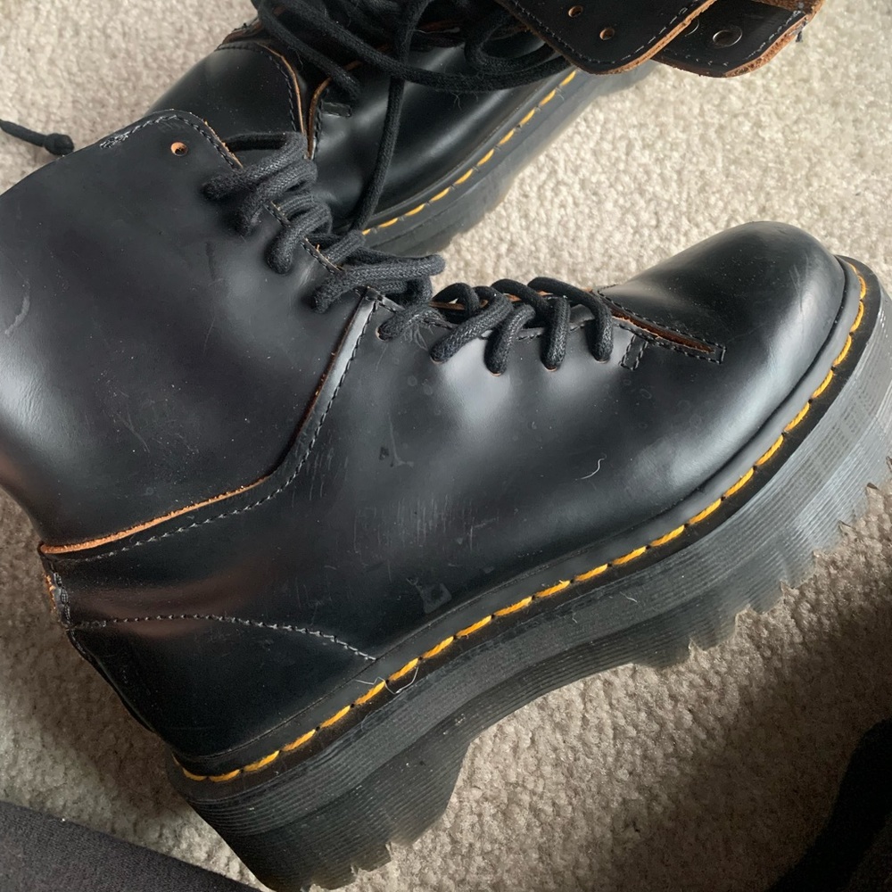 Dr. Marten Chunky Platform Boots